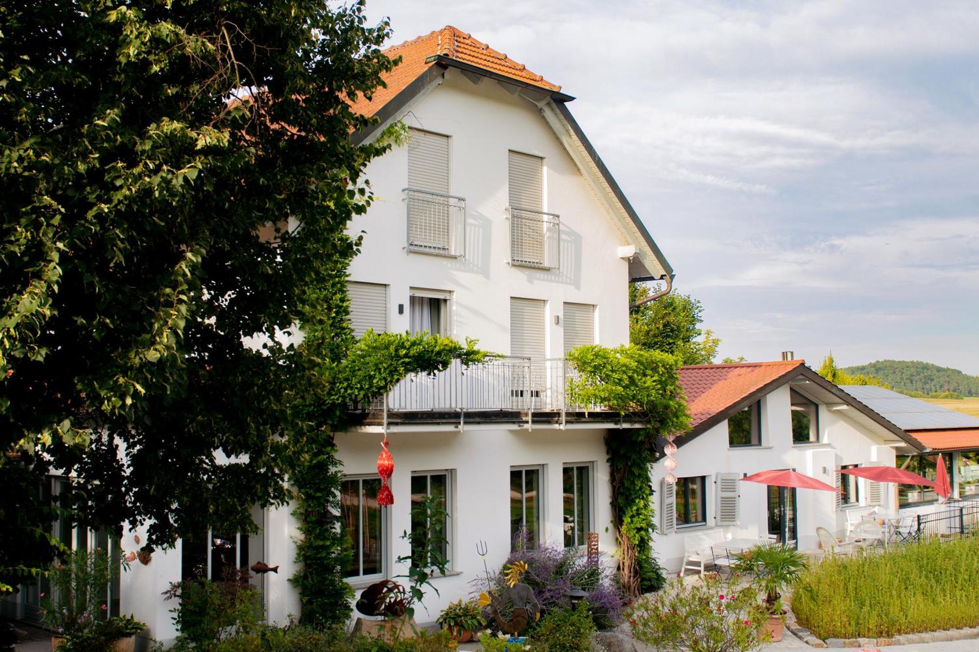 Altes Kurhaus Landhotel Trabelsdorf Εξωτερικό φωτογραφία